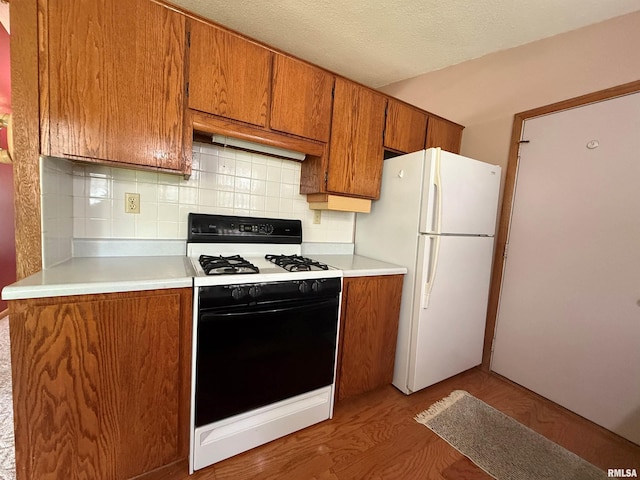 306 Debbie St, Colchester, IL 62326 - photo 8