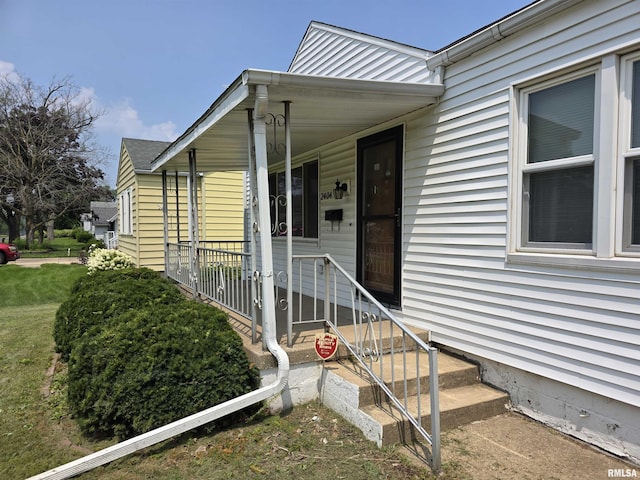 2404 N Gale Ave, Peoria, IL 61604 - photo 4