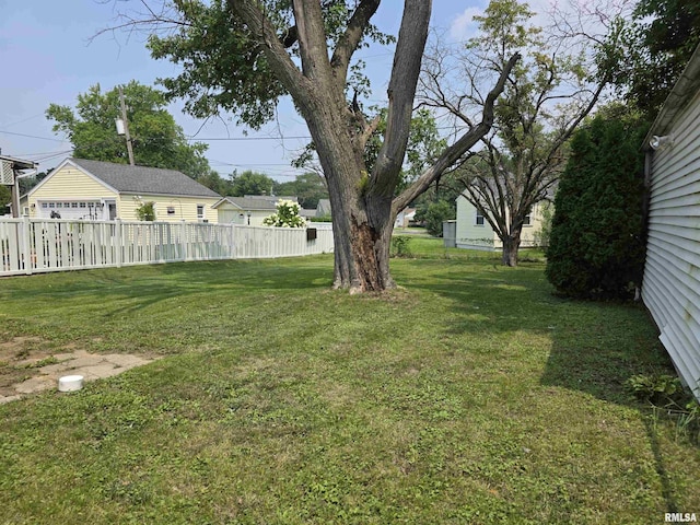 2404 N Gale Ave, Peoria, IL 61604 - photo 8