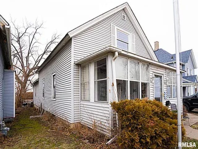 2735 5 1/2 Ave, Rock Island, IL 61201 - photo 4