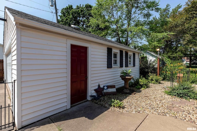 view of outbuilding