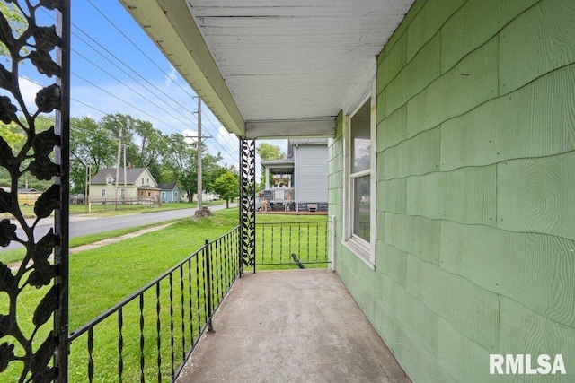 balcony with a porch