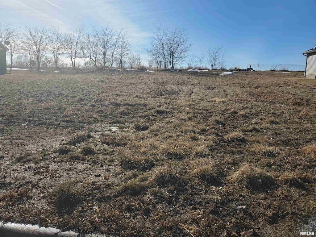 3500 Tower Ct, Clinton, IA 52732 - photo 2