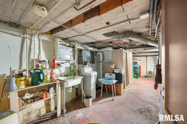 basement featuring sink