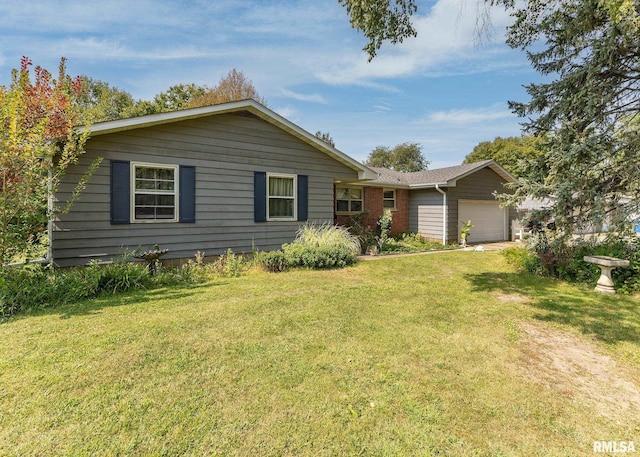 single story home featuring a garage and a front lawn