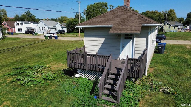 view of outdoor structure featuring a residential view