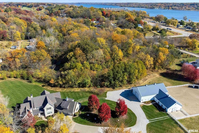 bird's eye view featuring a water view