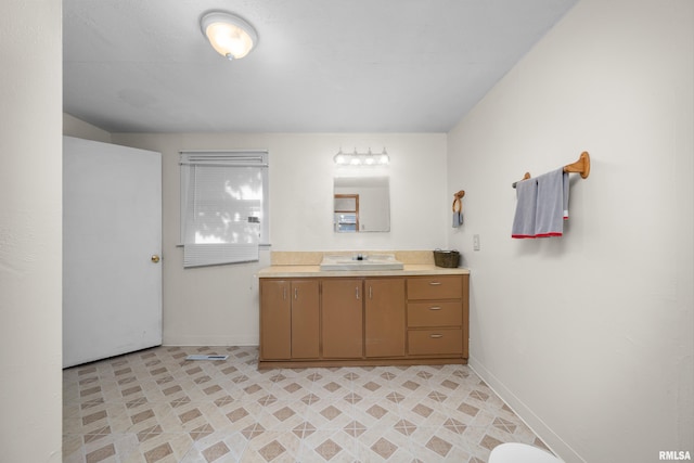 bathroom with vanity