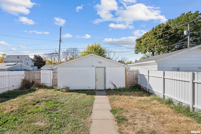 view of outbuilding