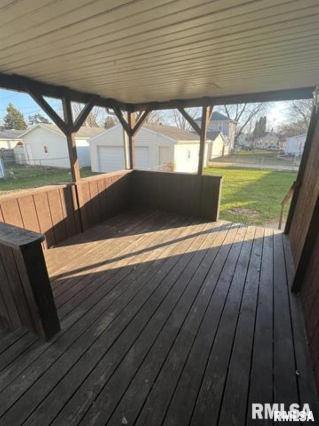 443 4th Ave N, Clinton, IA 52732 - wooden deck with a residential view