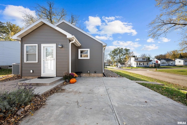 view of front of home with central AC unit