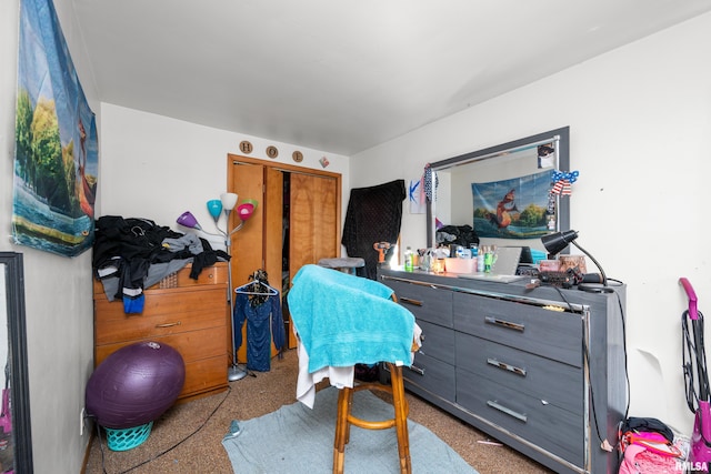 bedroom with a closet