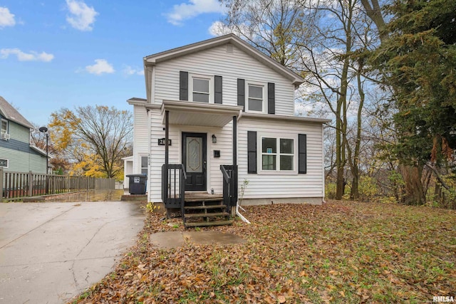 view of front of property