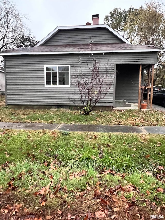 1108 W Adams St, Herrin, IL 62948 - view of side of property