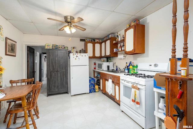 218 S Henry St, Walcott, IA 52773 - photo 44