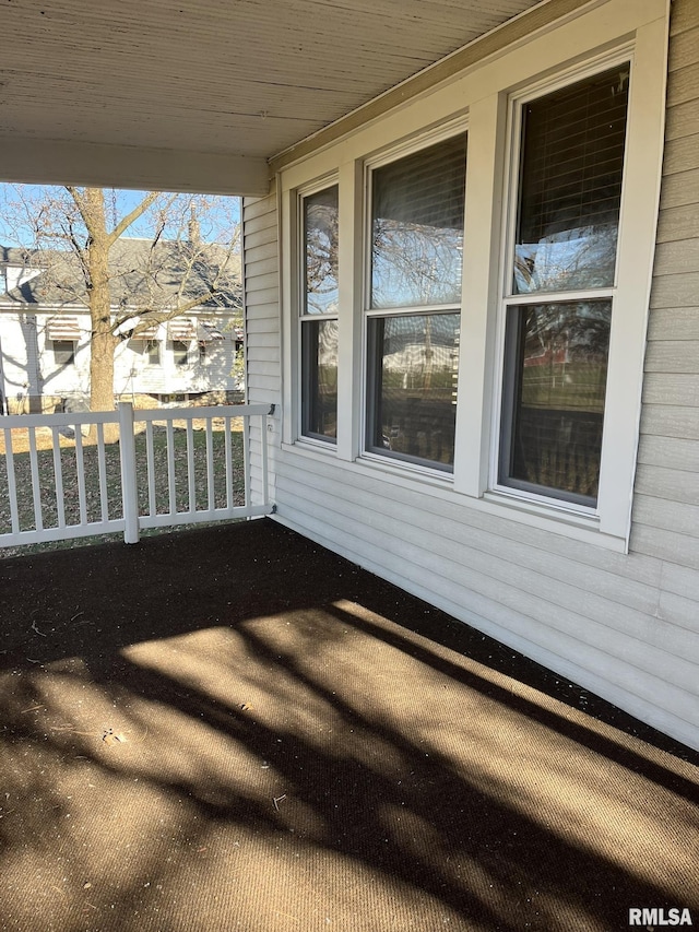 1812 E 1650th St, Paloma, IL 62359 - view of patio