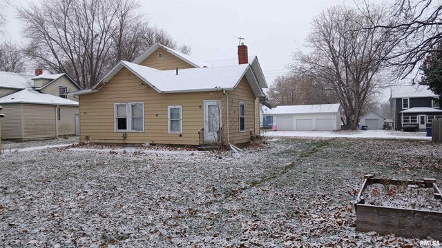 508 NW 4th Ave, Aledo, IL 61231 - view of front of house featuring a chimney