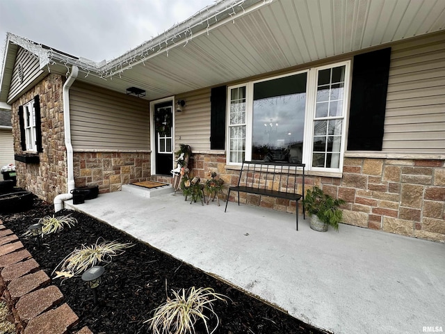 view of patio / terrace featuring covered porch