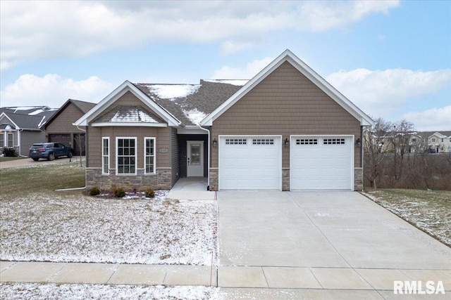 view of front of house featuring a garage