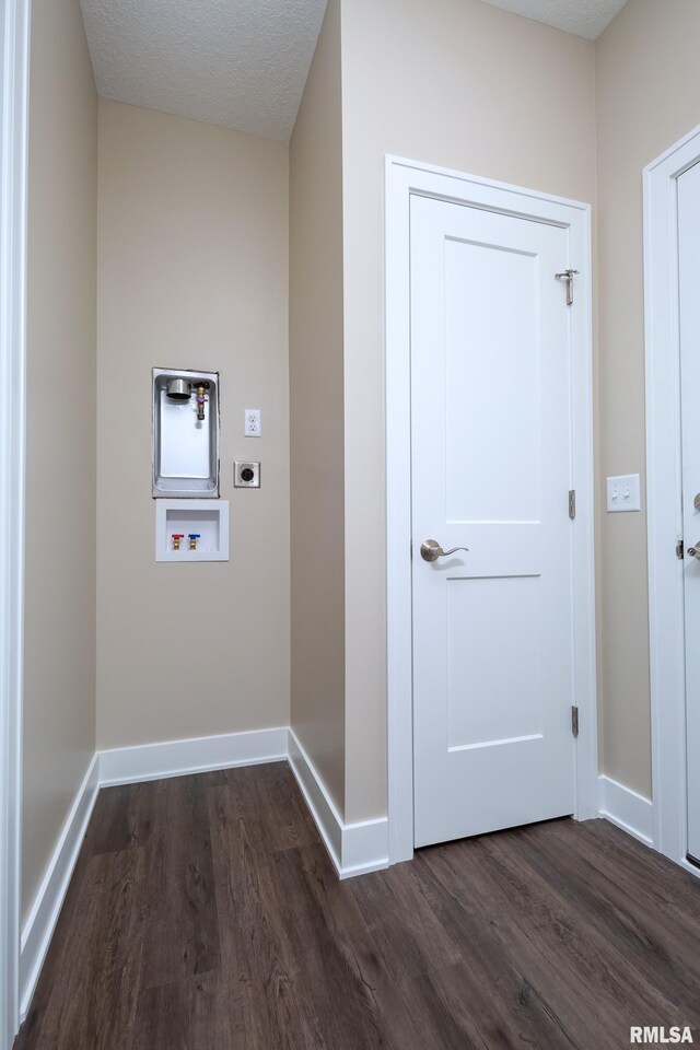 125 Beacon Harbor Cir, East Moline, IL 61244 - laundry room featuring a textured ceiling, electric dryer hookup, dark wood-style flooring, baseboards, and hookup for a washing machine