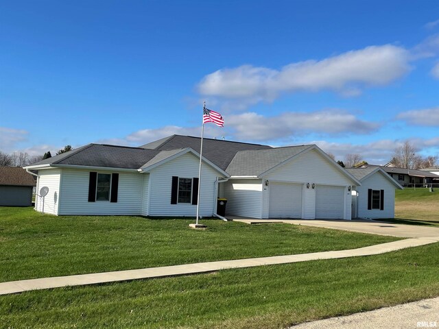 706 Myatt Dr Unit A & B, Maquoketa, IA 52760 - ranch-style house with a garage, driveway, a front lawn, and roof with shingles