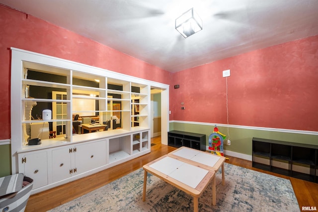 living room with wood-type flooring