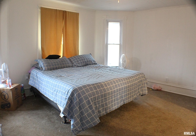 view of carpeted bedroom