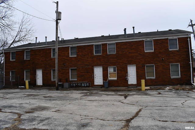 view of building exterior