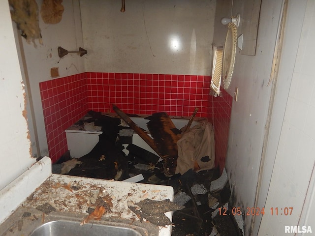 315 N E St, Cambridge, IL 61238 - photo 10