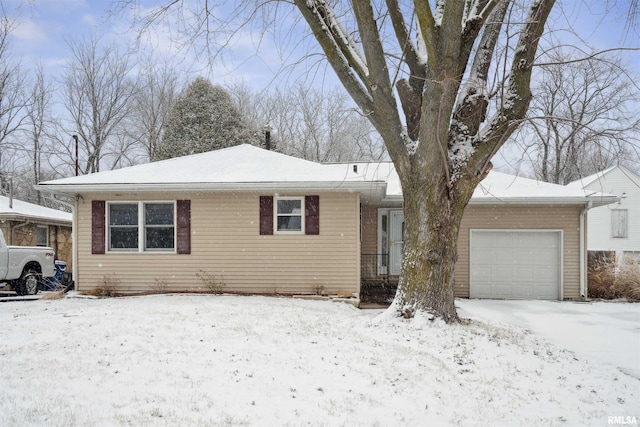 view of front facade with a garage