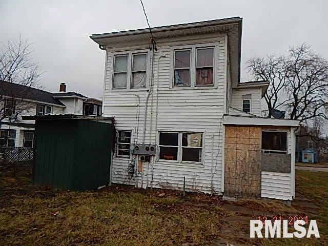 view of rear view of house