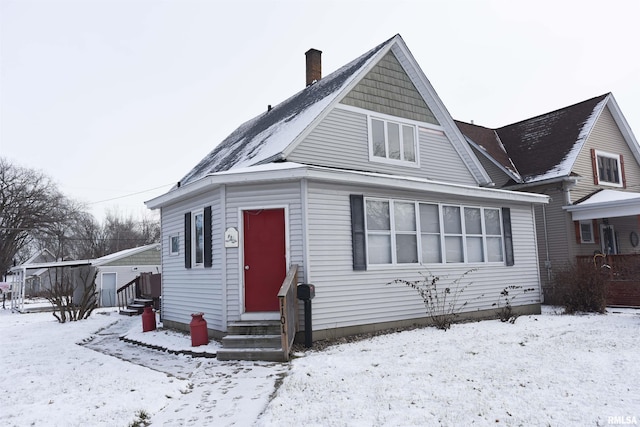 view of front of property