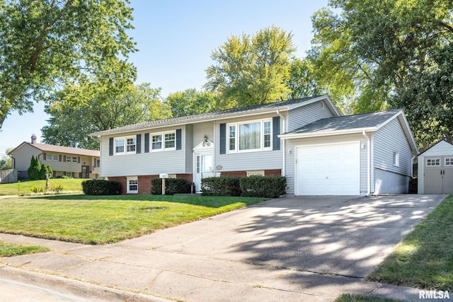 split foyer home featuring a shed and a front yard