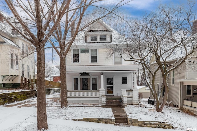 front of property with covered porch