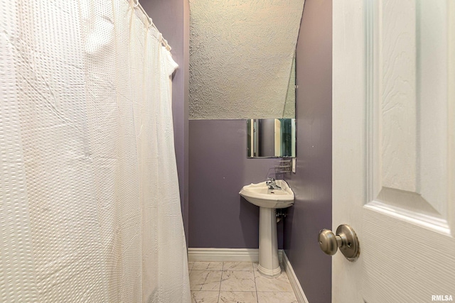 bathroom with sink