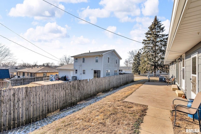 view of yard with a patio area