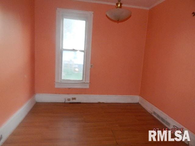 1201 9th Ave S, Clinton, IA 52732 - photo 5