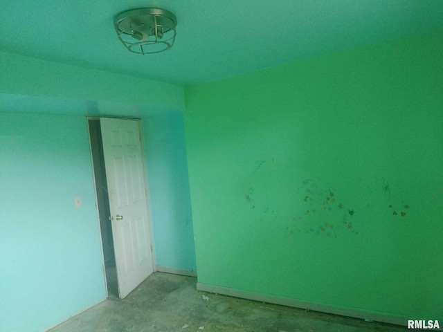 view of unfurnished room