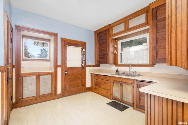 kitchen featuring sink