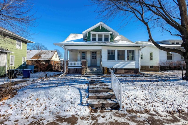 view of front of house featuring a porch