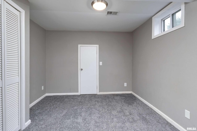 unfurnished bedroom with carpet flooring