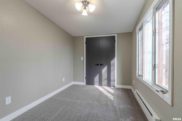 kitchen with sink, decorative backsplash, light wood-type flooring, and appliances with stainless steel finishes