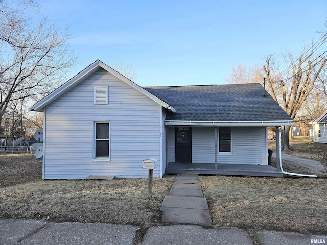 view of front of house with covered porch