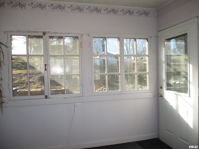 view of unfurnished sunroom