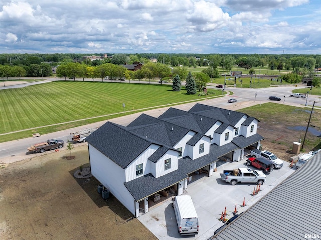 1006 S 4th St, Clinton, IA 52732 - bird's eye view of a tree filled landscape
