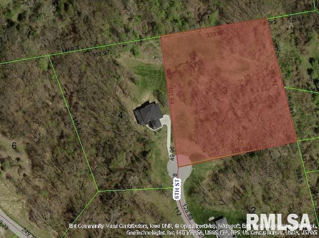 601 W 6th St, Coal Valley, IL 61240