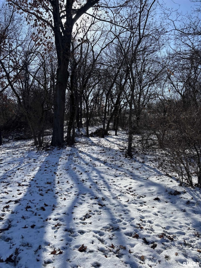 601 W 6th St, Coal Valley, IL 61240