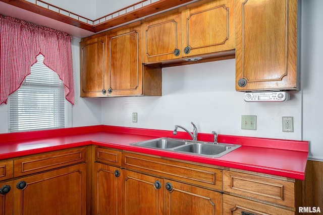 kitchen featuring sink