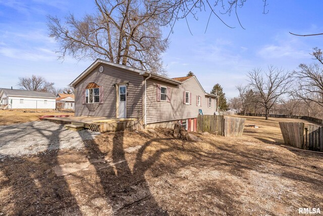 view of detached garage