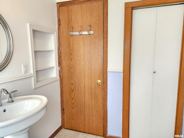 bathroom with sink